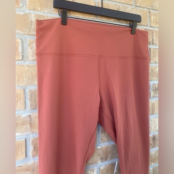 Lululemon Wunder Train High Rise Tight, Aztec Brick, Size 18 - Picture 9 of 9
